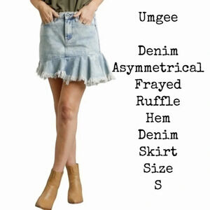 UMGEE DENIM SKIRT asymmetrical frayed ruffle hem size Small